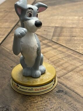 2002 McDonald's Happy Meal toy featuring Tramp from Disney's Lady and the Tramp